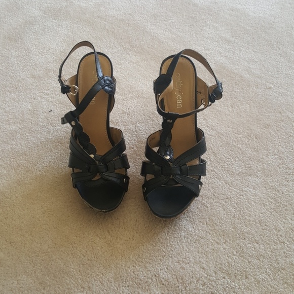 Shoes - Picture 1 of 5